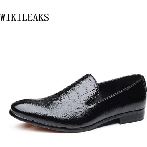 Oxford Slip on Shoes Men Formal Wedding Shoes Men Loafers Dress Shoes Leather Office 2021 Business Suit Zapatos Hombre Vestir