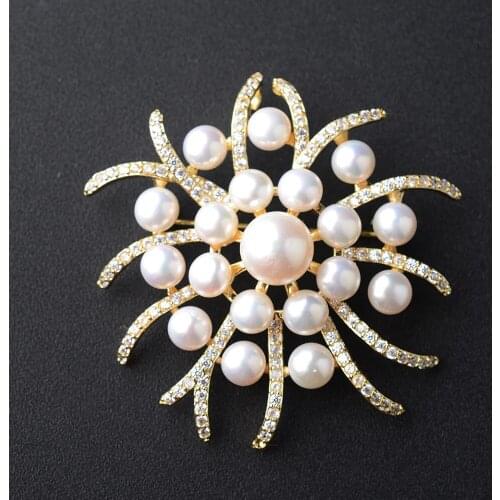 52X52mm Gold Plated Real Freshwater Pearl Flower Brooch With Zircon Classic Jewelry