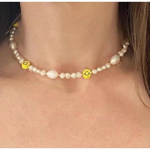Smiley expression beaded natural pearl handmade ladies cute choker necklace temperament fashion accessories exquisite jewelry