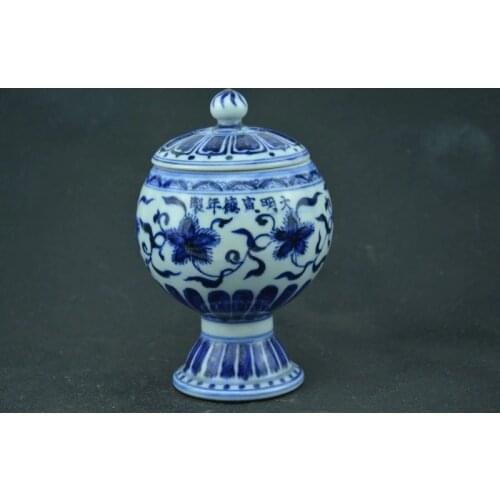 Antique Old Chinese MingDynasty(XUAN DE) porcelain vase,Flower,white and blue,Home Decoration,handmade crafts/Collection