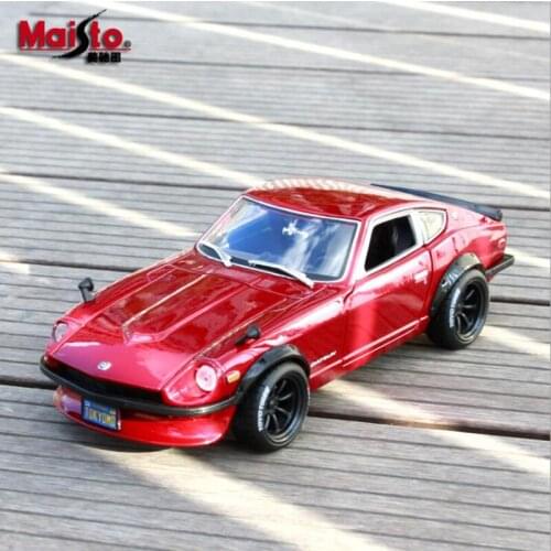 1/18 For Nissan Datsun 240Z 1971 Diecast Model CAR Red kids Gift Collection Ornament Display Metal,Plastic,Rubber