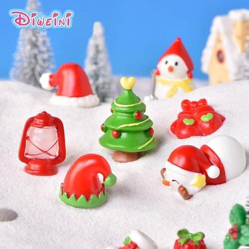 5pcs New Christmas Hat Tree Snowman Action Figure Cartoon Model Figurine Birthday Cake Decoration Toys Set Doll House Gift Kids