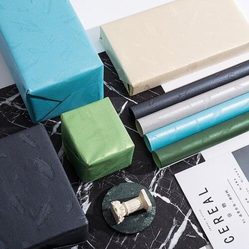 Creative gift wrapping paper Christmas flower bouquet pearlescent paper flower shop paper