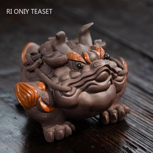 Yixing Handmade Purple Clay Tea Pet Toad Model Sculpture Crafts Animal Tea Figurine Ornaments Chinese Tea Set Art Decoration