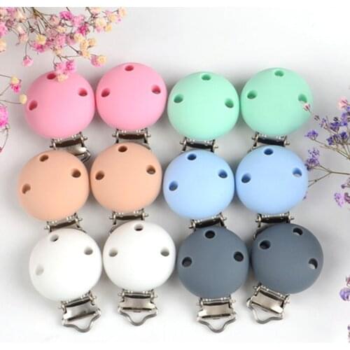 1Pc Soft Pacifier Clip 3 Holes Portable Cute Bite Resistant Baby Non-toxic Duckbilled Anti Lost Practical Colorful Silicone Roun