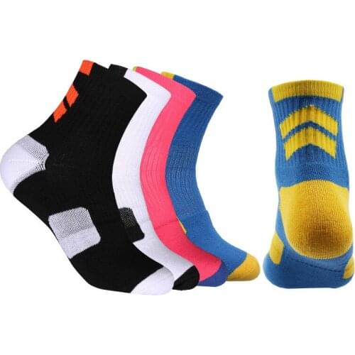 New Unisex 1 Pair Outdoor Sports Socks Basketball Soccer Sports Multiple Colors Thickened Thermal Winter Socks