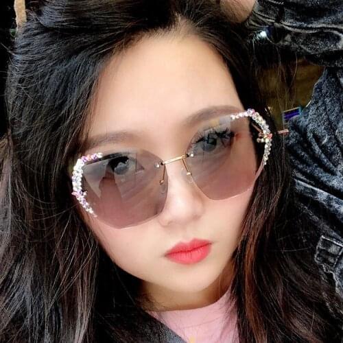 Net Red Ins Sunglasses Women Inlaid With Diamond Korean Version Chaoyuan Face Street Photo Polarized Glasses