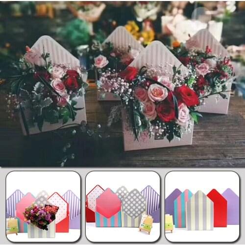 Romantic Flower Paper Boxes Envelope Bucket Rose Floral Gift Party Packing Cardboard Package Box Bag for Wedding Party Decor