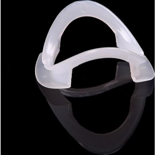 White O Shape Mouth Lip Opener 1PC Dental Intraoral Cheek Lip Retractor Orthodontic Teeth Protector For Boxing