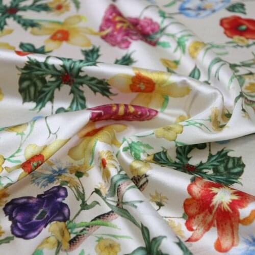 Retro Silk Silk Stretch Satin Flower Snake Printing Garment Fabric Handmade Dress Shirt Cheongsam Silk Fabric