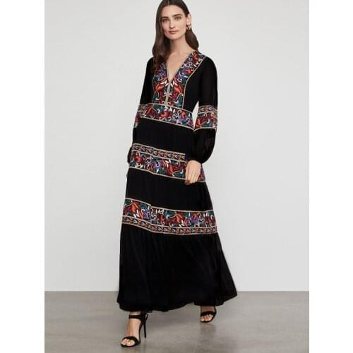 Summer Bohemian Travel Holiday Wind Beach Dress Ethnic Wind Retro Heavy Industry Flowers Embroidered Cotton Long Style Dress