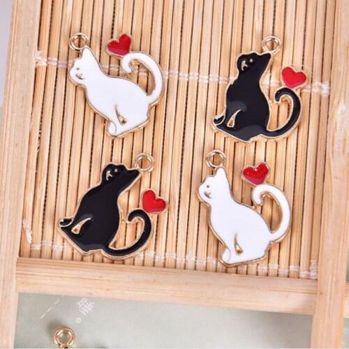 20 Adorable Enamel Cat Charm with Heart Kittycat Charm Cat Lover Jewelry Making Finding Black White Cat Pendant Charm 21*15mm U3