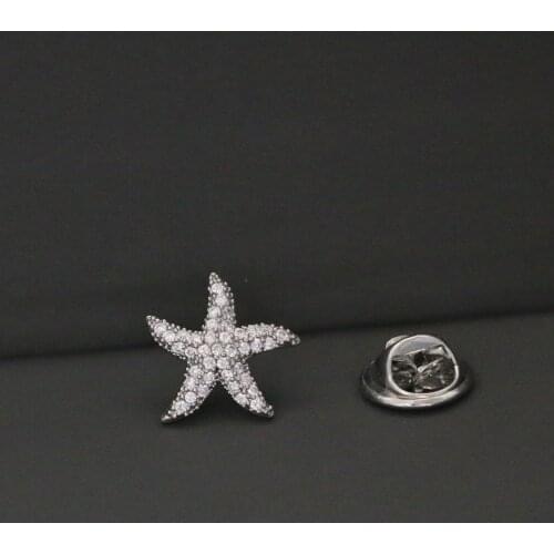 Cute Silver Color Zircon Starfish Shape Brooch Pin Scarf Accessories Jewelry Anti-glare Zircon Clothes Fixed Pin