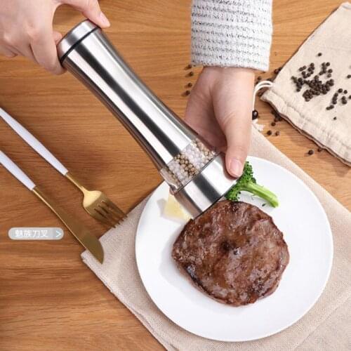 Portable Pepper Grinder Pepper Making Tool Household Condiment Storage Tool Baking Barbecue Seasoning Tool