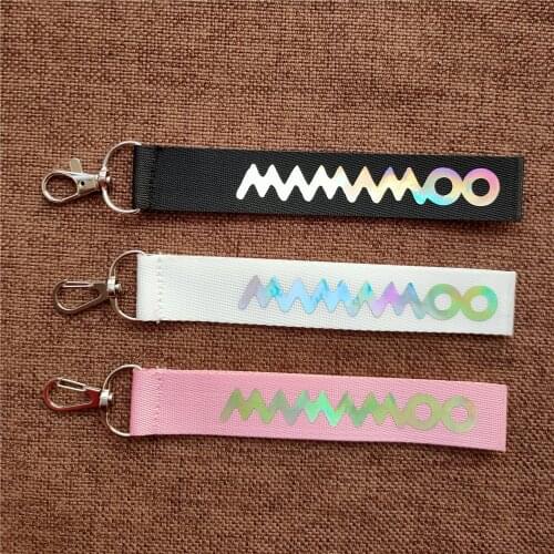 1pcs Kpop Mamamoo Lanyard Laser Name Strip Mobile Phone Pendant Key Chain K-pop Mamamoo keychain high quality new arrivals