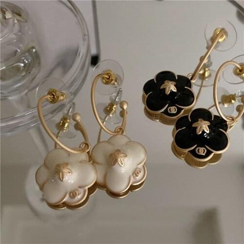 2021 new 925 silver needle drop oil camellia flower earrings female C atmosphere quality sweet retro earrings