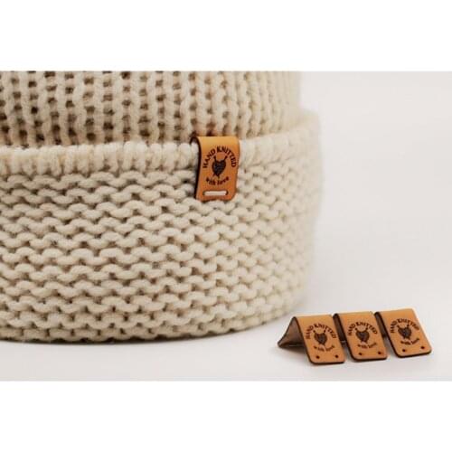 50pcs personalized Sewing leather clothing Knitted Tags center fold Garment DIY labels Handmade product Brand logo Crochet label