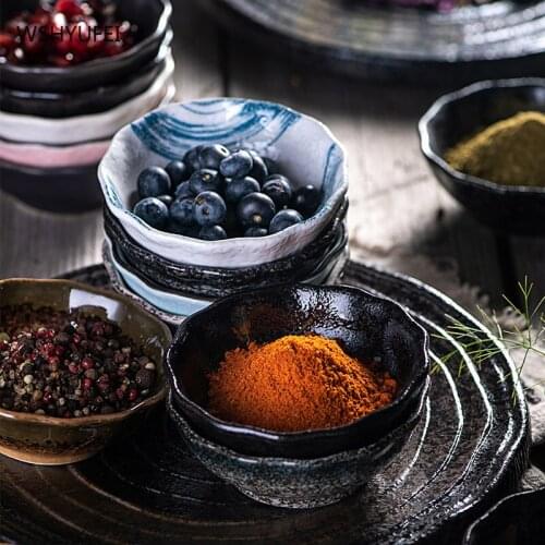 Exquisite ceramic seasoning dish smooth and delicate Japanese dipping sauce retro creative snack snack seasoning soy sauce dish
