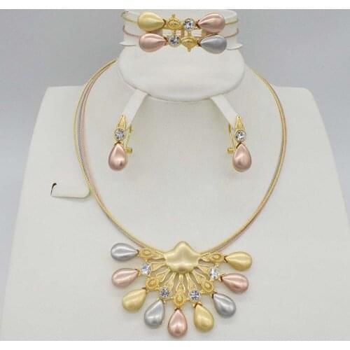 New High Quality Dubai Gold Jewelry Set Nigerian Wedding African beads Jewelry Sets bracelets for women