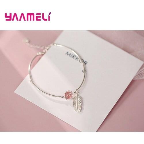 Simple Feather Retro Bangles for Women Vintage Dream Catcher Series Pink Strawberry Stones Holiday Vacation Bracelets