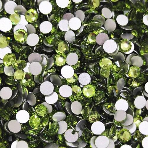 Lt Emerald Nail Art Rhinestones ss3 ss4 ss5 ss6 ss8 ss10 ss12 ss16 ss20 ss30 Glass/ Crystal Non HotFix Nail Art Decorations