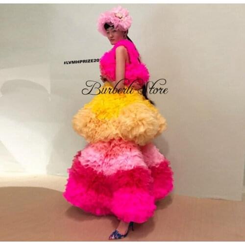 2021 Trendy Rainbow Tulle Ball Gowns Pretty Colorful Tiered Ruffles Mesh Event Party Dress Sleevelesss Ankle Length Outfit