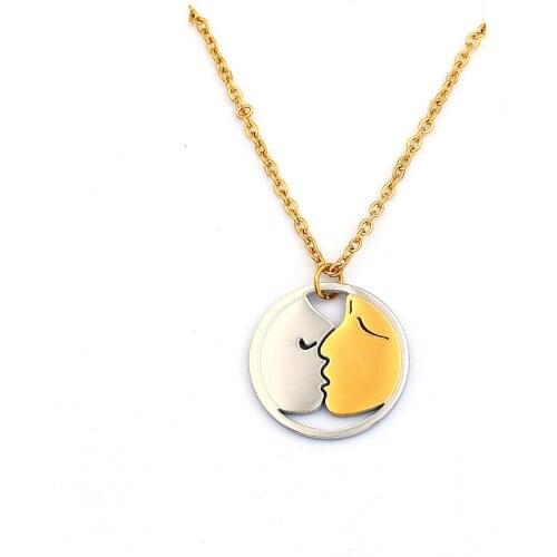 RIR Exquisite Face Kiss Necklace Golden Round Hollow Art Sense Abstract Face Kiss Pendant Romantic Couple Jewelry