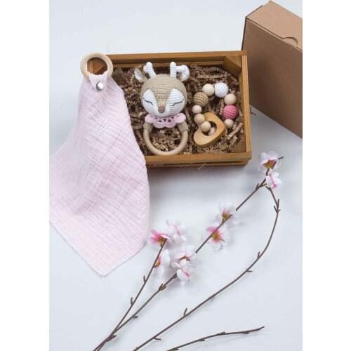 Baby Newborn Girls Boys Organic Handmade Babies 3-Pack Mom Gift Set Box Special Deer Amigurumi Rattle Play Ring mouth Wipes Mode