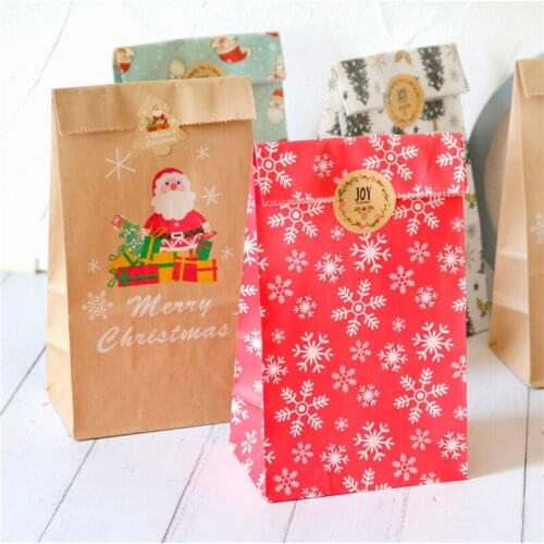 12PCS Christmas Kraft Gift Bags Santa Snowman Xmas Tree Paper Bag With Stickers Party Favor Wrapping Supplies Envelopes