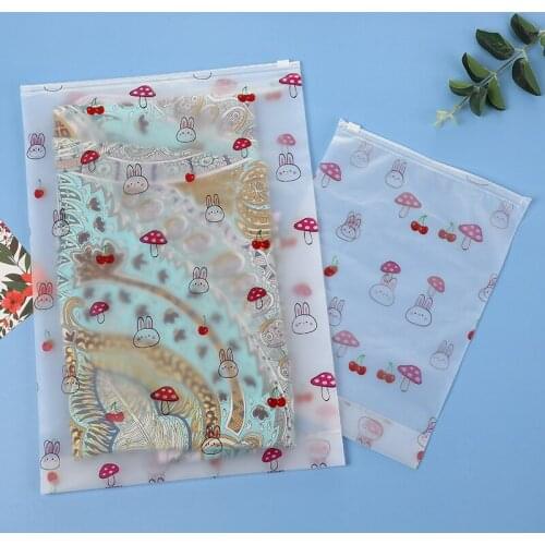 50Pcs/Lot Underwear Packaging Storage Ziplock Bag Transparent Animals Zipper Plastic Clear Clothes Pouches Shoes Classification