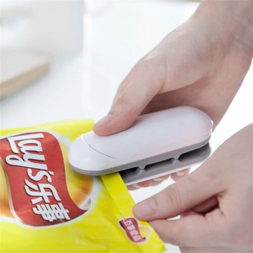 Sealing Tool Heat Mini Portable Handheld Plastic Bag Sealer Packing Organiz Bag Clip Handy Sealing Machine
