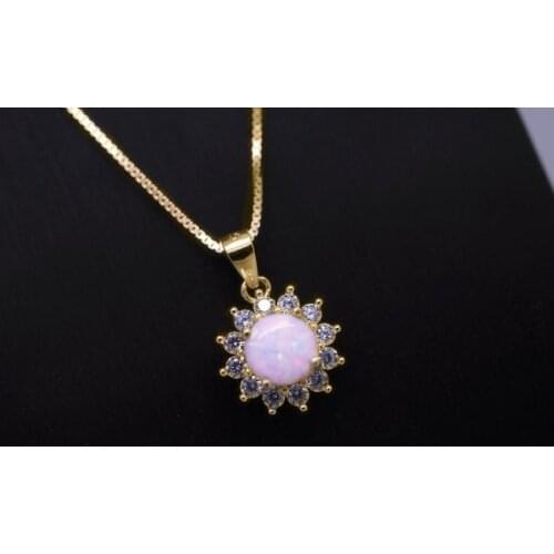 Luxury Round White Imitation Opal Pendant Necklace For Women Accessories AAA Zircon Statement Necklace Party Jewelry Gift