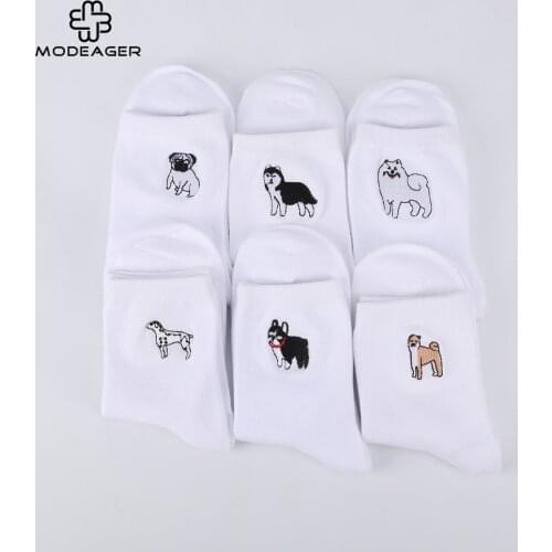 Modeager Brand Cute Lovely Embroidery White Dogs Pug Women Socks high quality 200N 80% Combed Cotton Soft Fun Women Ladies Socks