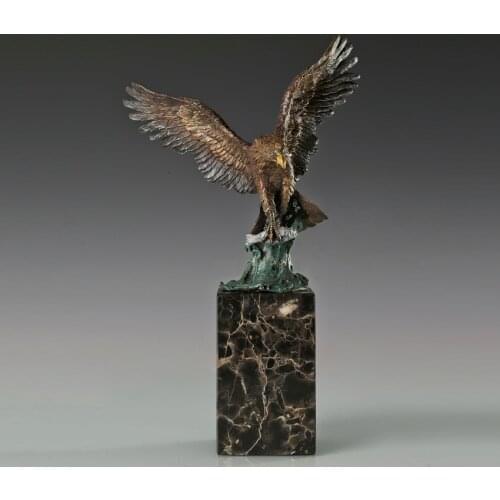Bronze Eagle Statue Sculpture Hot Casting Animal Art Upscale Office Home Decoration