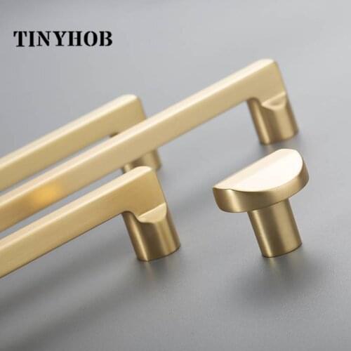 Modern Zinc Alloy Black Gold Door Handles Kitchen Cabinet Handles Solid Drawer Knobs Fashion Furniture Handle Hardware