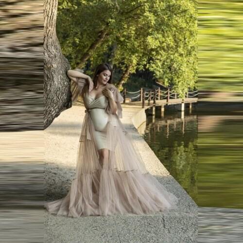 Sexy Sheer Tulle Photo Shoot Dresses Short Sleeves Khaki Puffy Plus Size Ruffles Bridal Maternity Dressing Gowns Custom Made