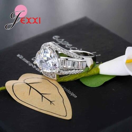 Elegant 925 Sterling Silver Ring Female Bridal Wedding Jewelry Heart Crystal Rings for Women Engagement Proposal Ring