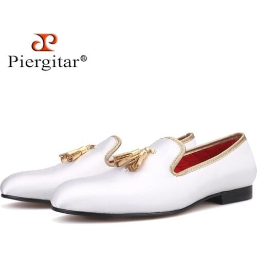Piergitar 2019 New three colors men satin shoes with leather tassel handmade mens loafers wedding and party men dress shoes