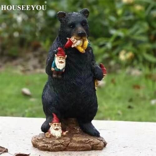 Black Bear Eating Gnomes Garden Statues Sculptures Creative Funny Resin Decor Outdoor Yard Art Lawn Patio Park Decoration