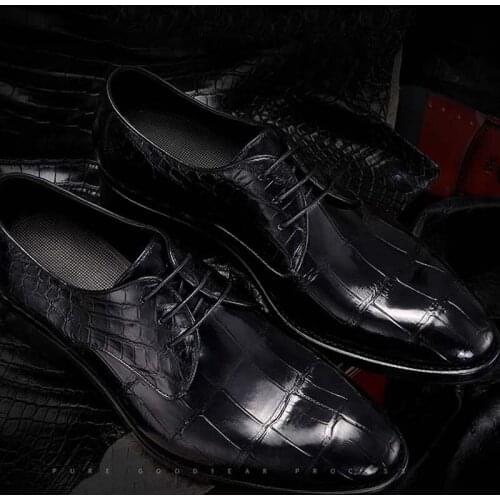 UVRCOS Men's Classic Shoes