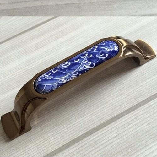 96mm Fashion creative blue ceramic furniture handle bronze drawer cabinet pull antique brass white and blue porcelain handle