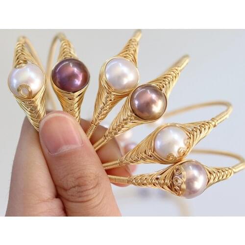 Hot Sale Natural Freshwater Pearls Metal Winding Beads Adjustable Bracelets Jewelry Accessories Gift for Women Random Colors