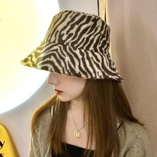 Fashion Leopard Bucket Hats For Women Outdoor Warm Hat Fisherman Cap Lady Fashion Panama women hat