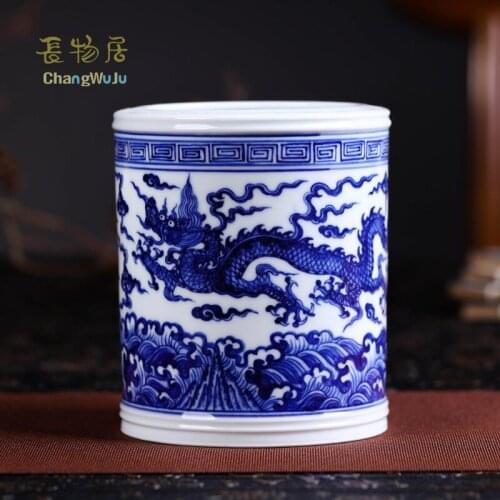 Changwuju in Jingdezhen Household office storage supplies the handmade porcelain blue and white brush pot painted by Jinhongxia