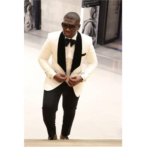 2017 Brand Men Coat Pant Styles Custom Made Suits Tuxedos Formal Wear Groomsmen Mens Wedding Groom Suit (Jacket+Pants+Vest+Bow)