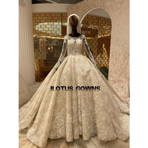 Royal Train Ball Gown Wedding Dresses 2020 Lace Appliques Long Sleeves Bride Gowns Vestido De Noiva