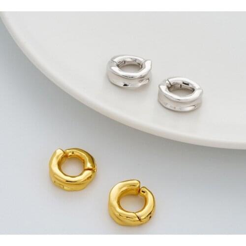 Ear clip without ear hole Ear bone clip European and American niche design Ear clip without ear hole Female geometric earrings