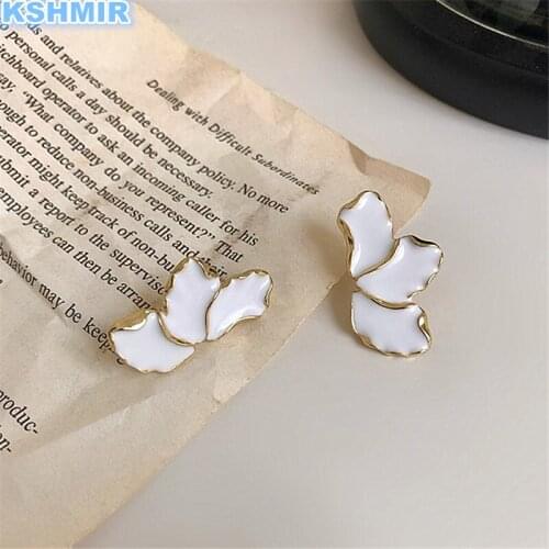Kshmir gentle and elegant retro French petal drop glazed earrings women exquisite simple Hong Kong wind earrings