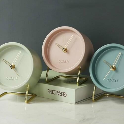 Fashion Art Electronic Clock Nordic Minimalist Creative Ornaments Table Clock Living Room Bedside Decoration Mute Clock
