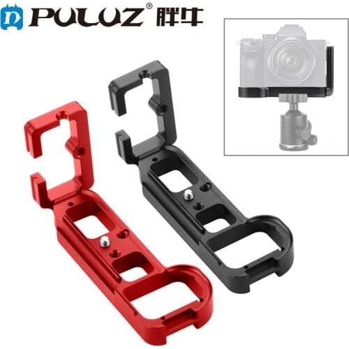 PULUZ 1/4 inch Vertical Shoot Quick Release L Plate Bracket Base Holder for Sony A7R / A7 / A7R S / A7M2